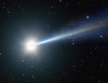 灰尘环绕的类星体被发现