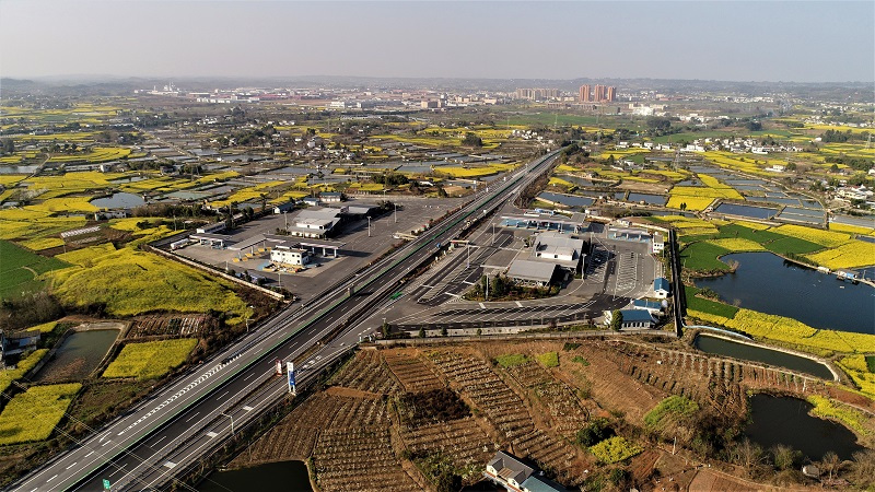 成绵高速公路