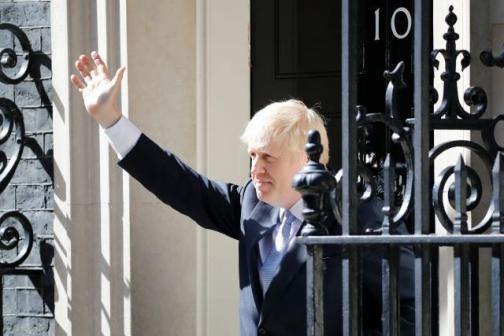 约翰逊就任首相