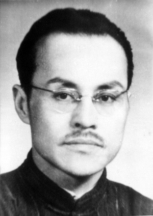 董每戡先生