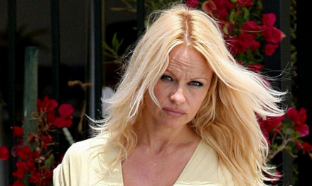 Pamela Anderson 