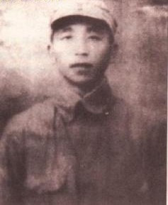 秦基伟