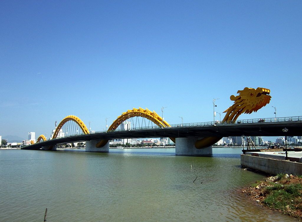 岘港龙桥