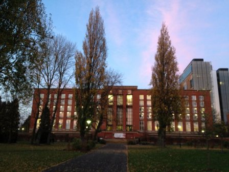 伯明翰大学校园风光