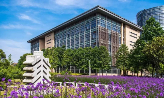 华东师范大学
