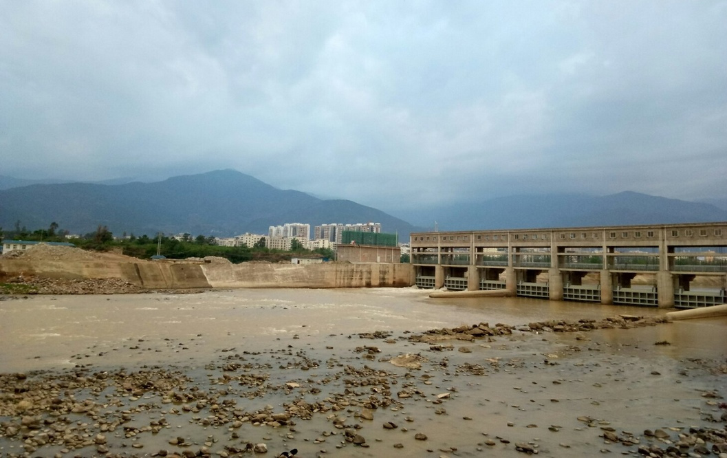 安宁河德昌县城郊段