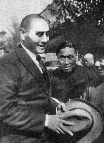 1934年，刘湘留影