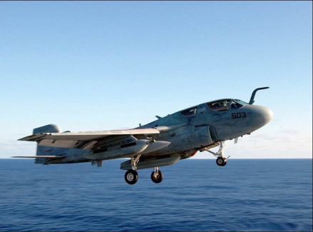 EA-6B电子干扰机
