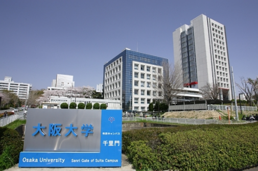 大阪大学