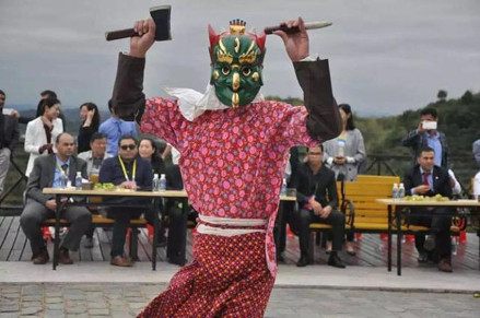 傩舞表演