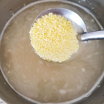 小米粥制作步骤