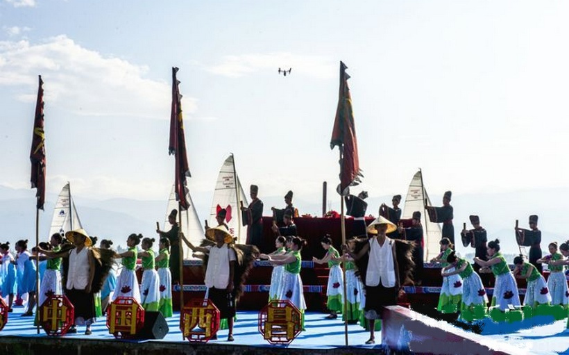邛海渔家出海祭祀祈福