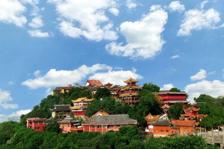 千年古刹清泉寺