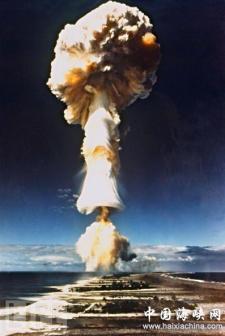 原子弹爆炸图