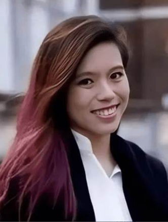 李泽钜长女李思德