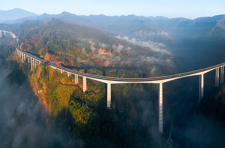 雅西高速公路