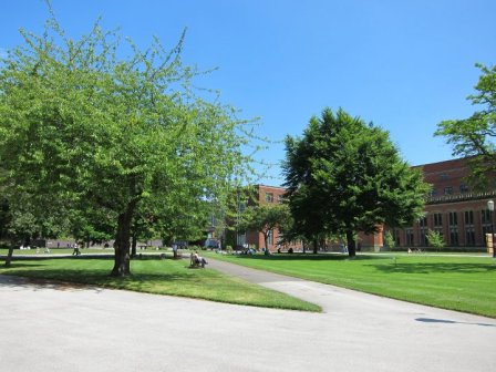伯明翰大学校园风光