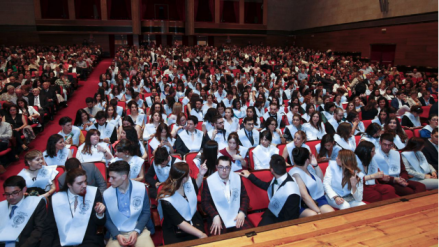 圣地亚哥德孔波斯特拉大学图书学生毕业典礼