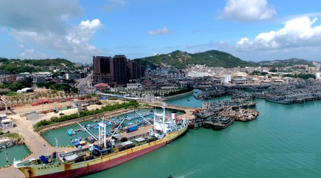 东山港