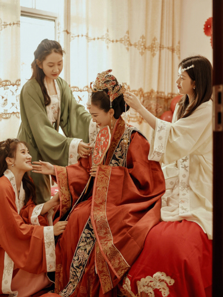 汉式婚服