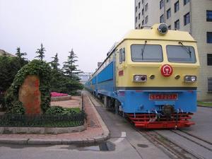 梅坎铁路