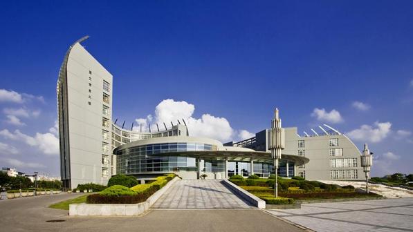 东华大学松江校区