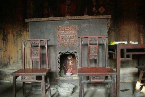 堂屋及古家具-图来自美篇用户陌