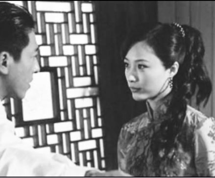 张曦文在《红海棠》中饰演王芡实