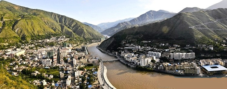 大渡河金川县城段 