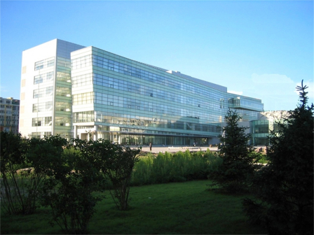 吉林大学