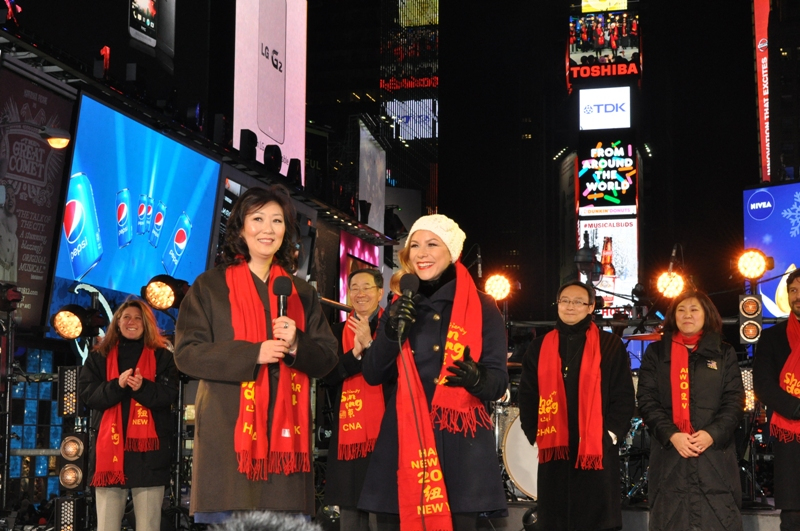 2014纽约时报新年倒计时庆典开幕仪式现场 