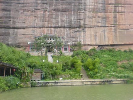 石佛寺全景