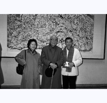 1985年4月，吴冠中与李可染夫妇