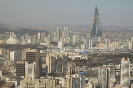 繁华的平壤市容