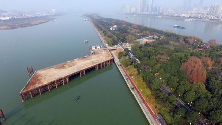 3号线湘江隧道施工画面