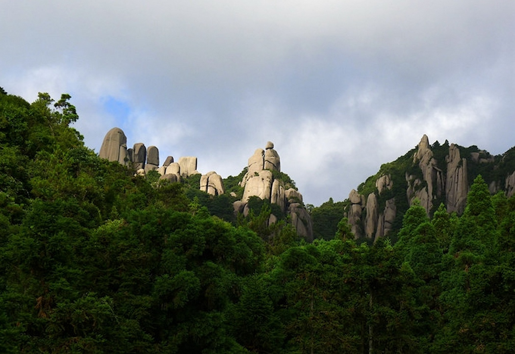 夫妻峰