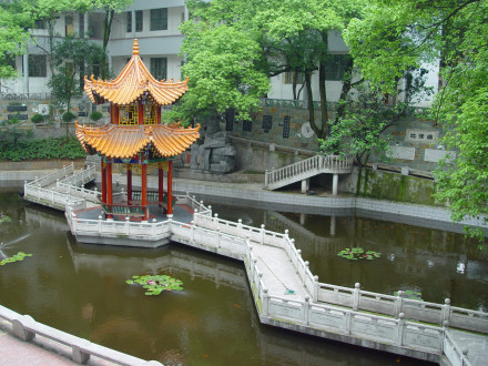 醴陵市第一中学凉亭