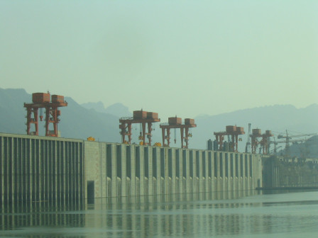 三峡水电站