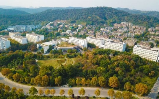 河海大学