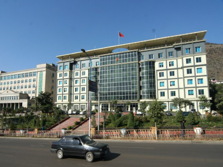 西区人民政府驻地