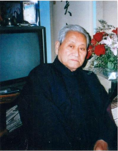 黄万里近照