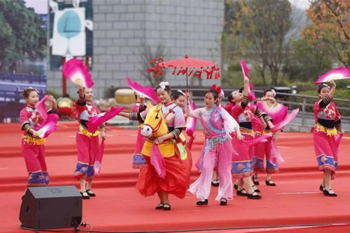 客家民俗活动现场图