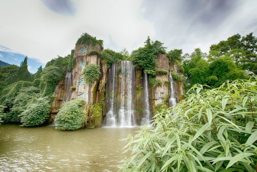 秀甲瀑布