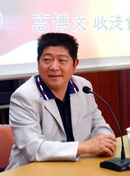 座谈会上