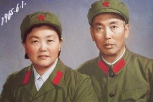 谭冠三与夫人李光明 
