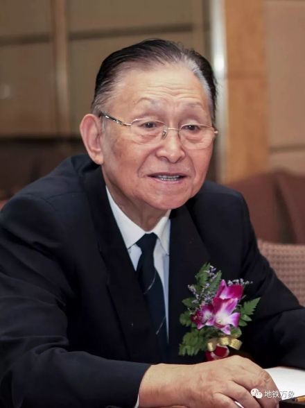 刘建航