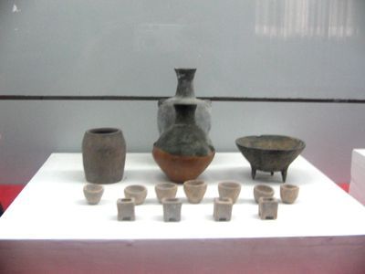 陶器(图1)