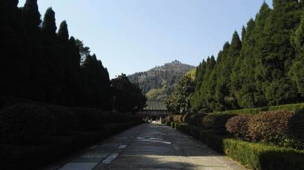 龙泉山风景区