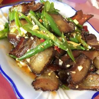 青椒腊肉