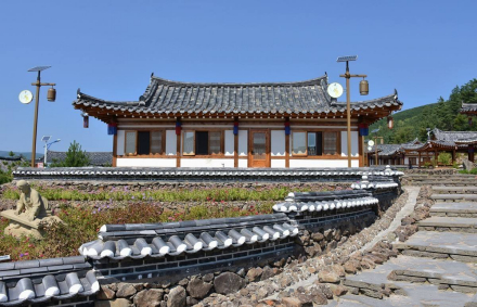 依兰镇风景图